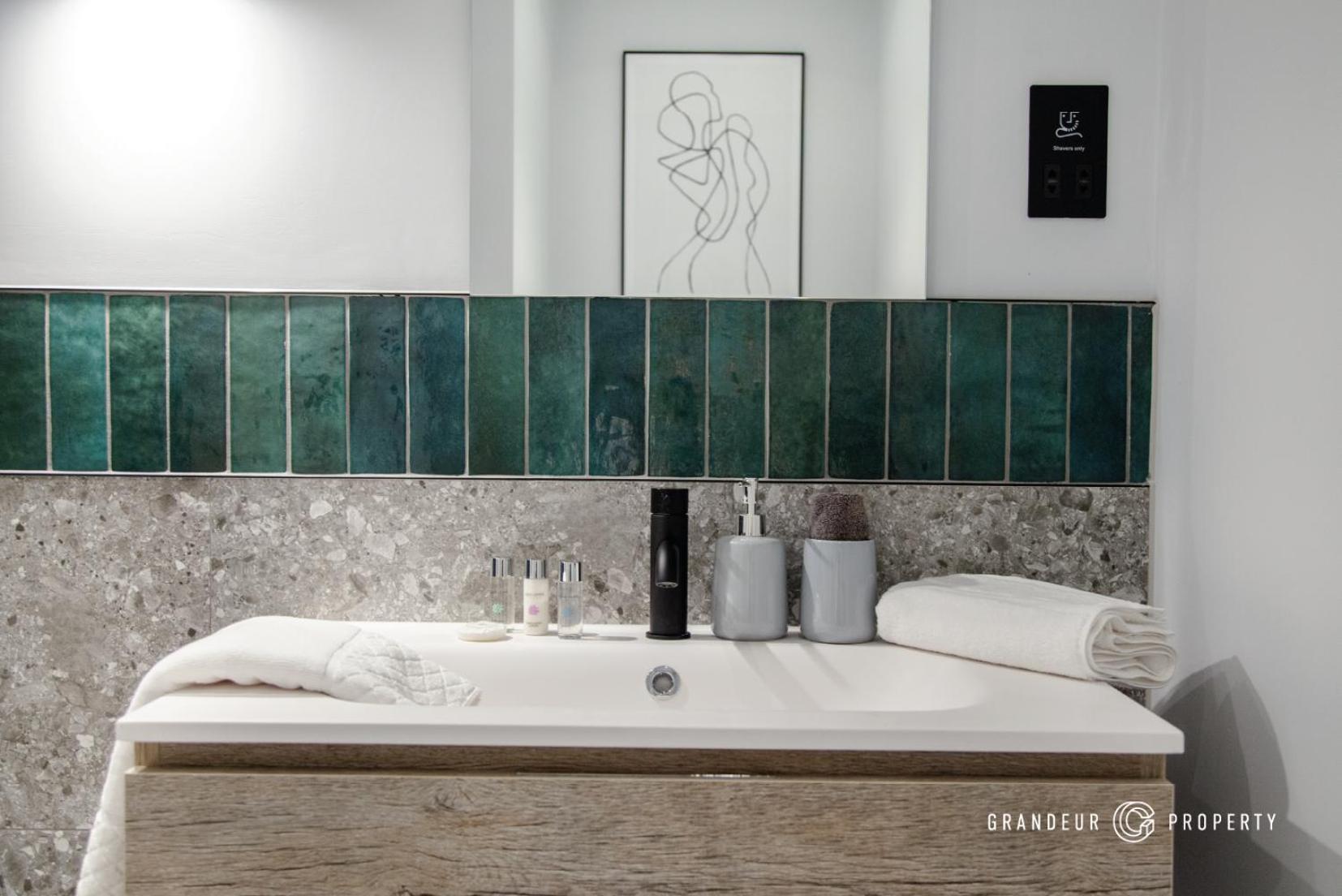 Keepers Cottage By Grandeur Property 풀 외부 사진